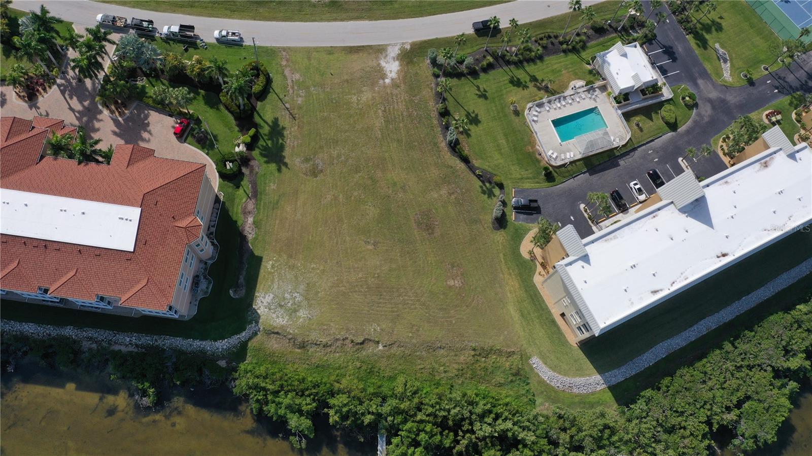 99 N MARION CT, PUNTA GORDA, FL — photo 2