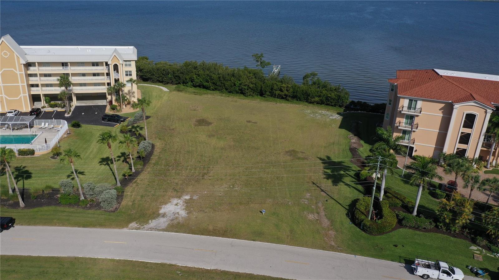 99 N MARION CT, PUNTA GORDA, FL — photo 3