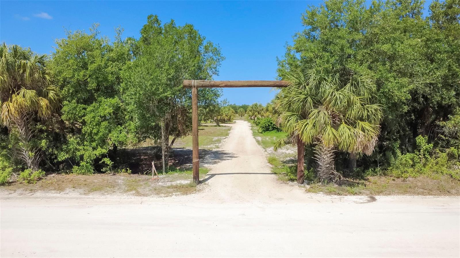 6041 GROVE BLVD, PUNTA GORDA, FL — photo 15