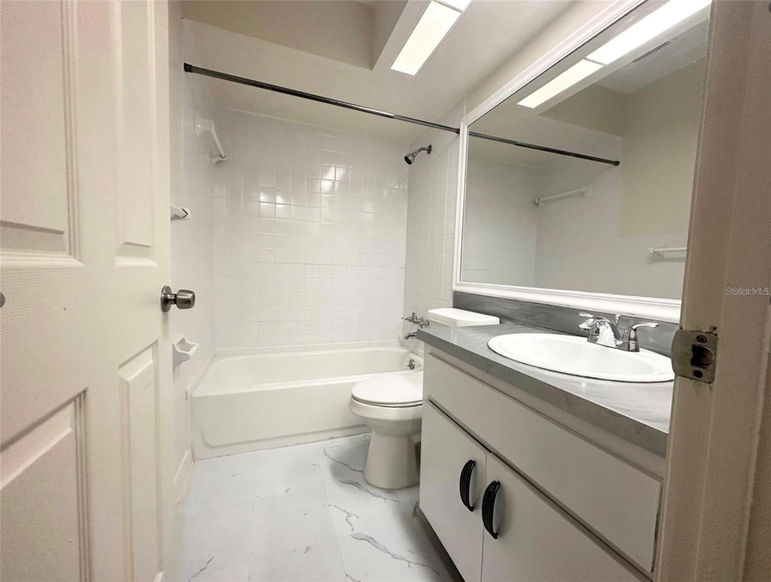 101 LAKE HUNTER DR #15 & 16, LAKELAND, FL — photo 5