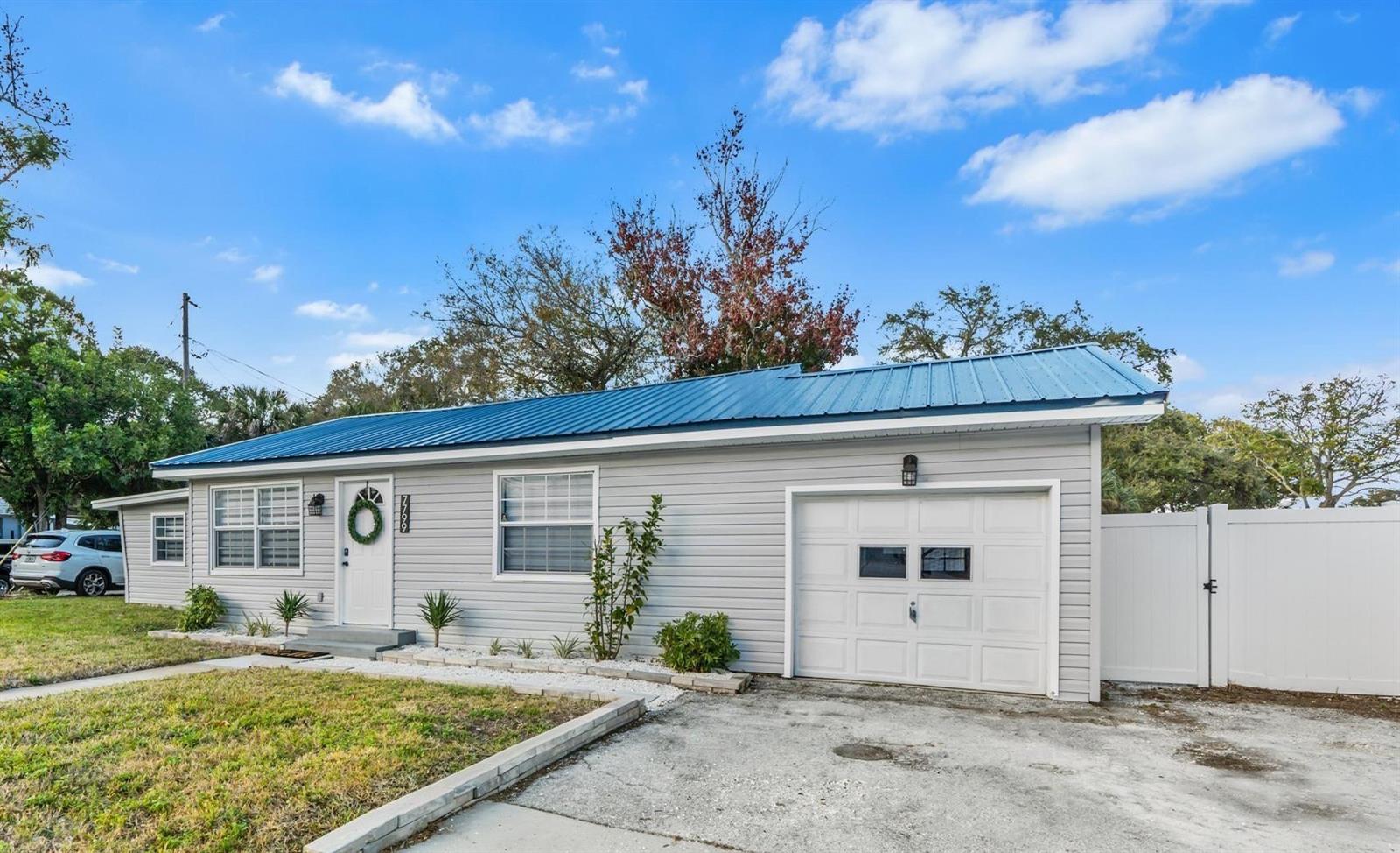 7799 46TH AVE N, ST PETERSBURG, FL