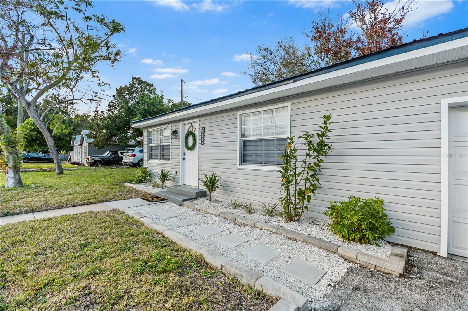 7799 46TH AVE N, ST PETERSBURG, FL — photo 3
