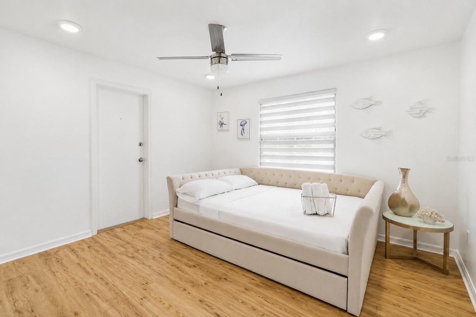 7799 46TH AVE N, ST PETERSBURG, FL — photo 13
