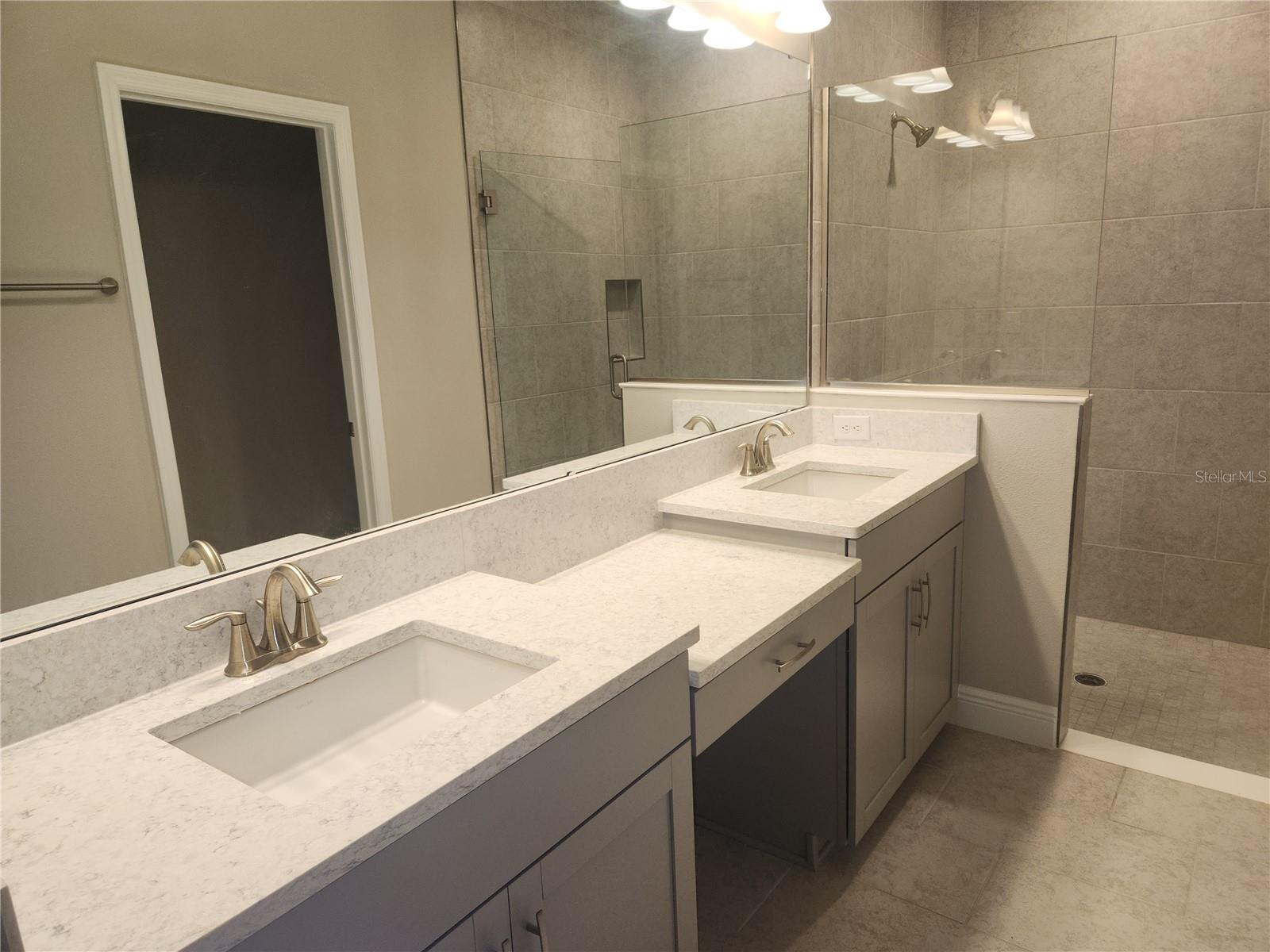 12573 OAK HILL WAY, PARRISH, FL — photo 16