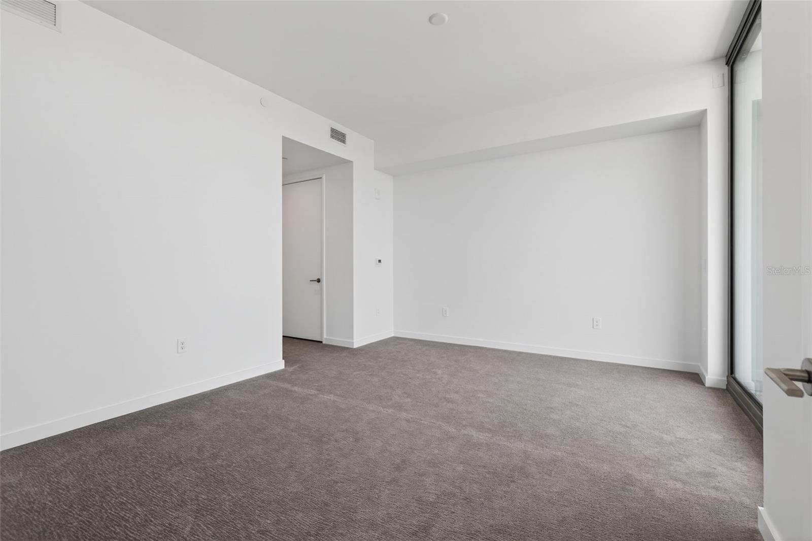 400 CENTRAL AVE #3706, ST PETERSBURG, FL — photo 16