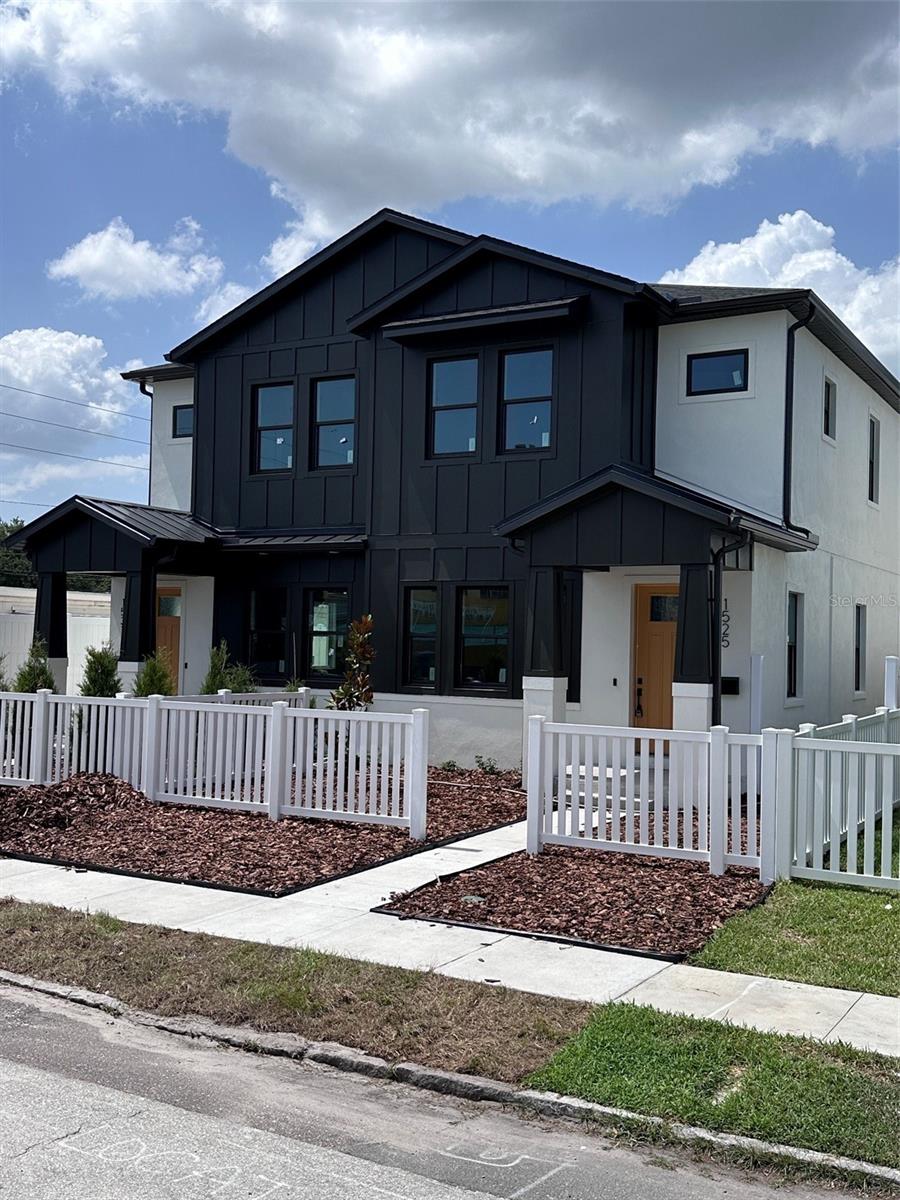 1525 29TH AVE N, ST PETERSBURG, FL