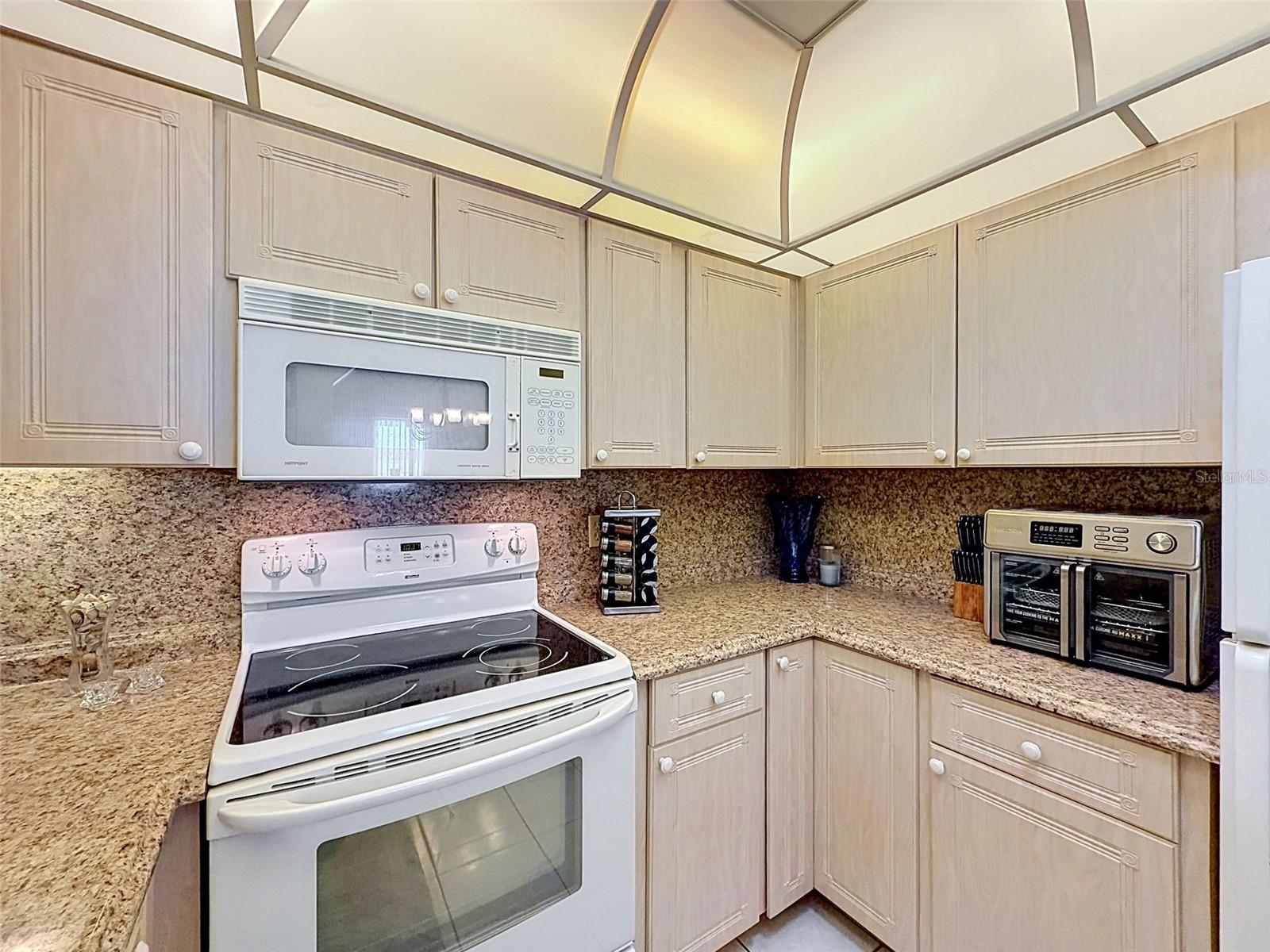 11935 BOYNTON LN #17GB, NEW PORT RICHEY, FL — photo 24