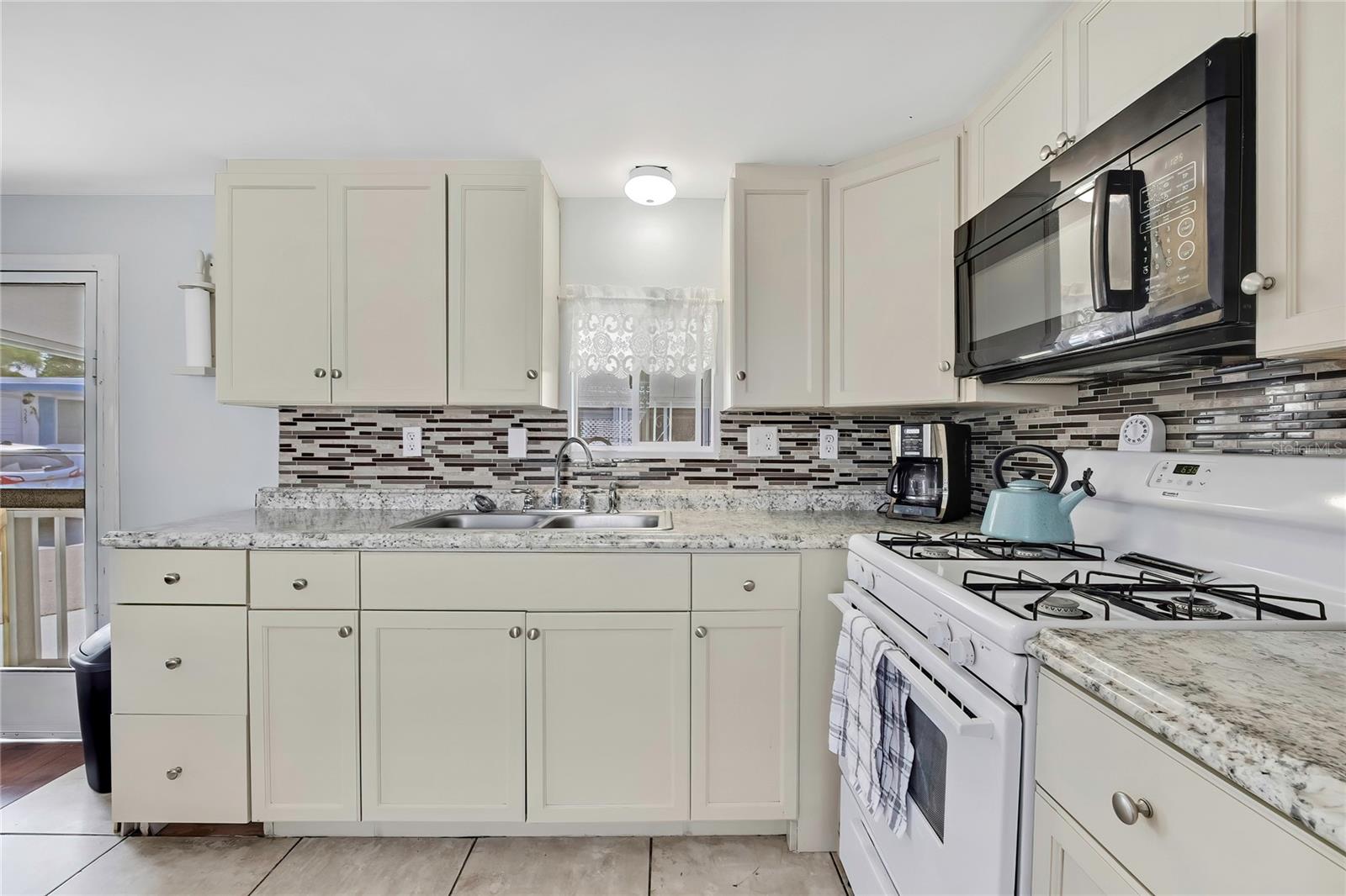 770 32ND AVE S #522, ST PETERSBURG, FL — photo 10