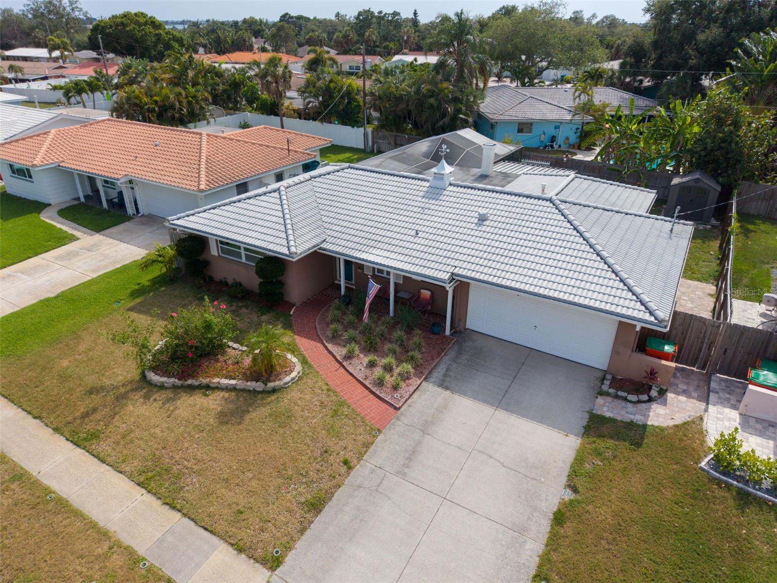 5676 WILLIAMS BLVD, SEMINOLE, FL — photo 2