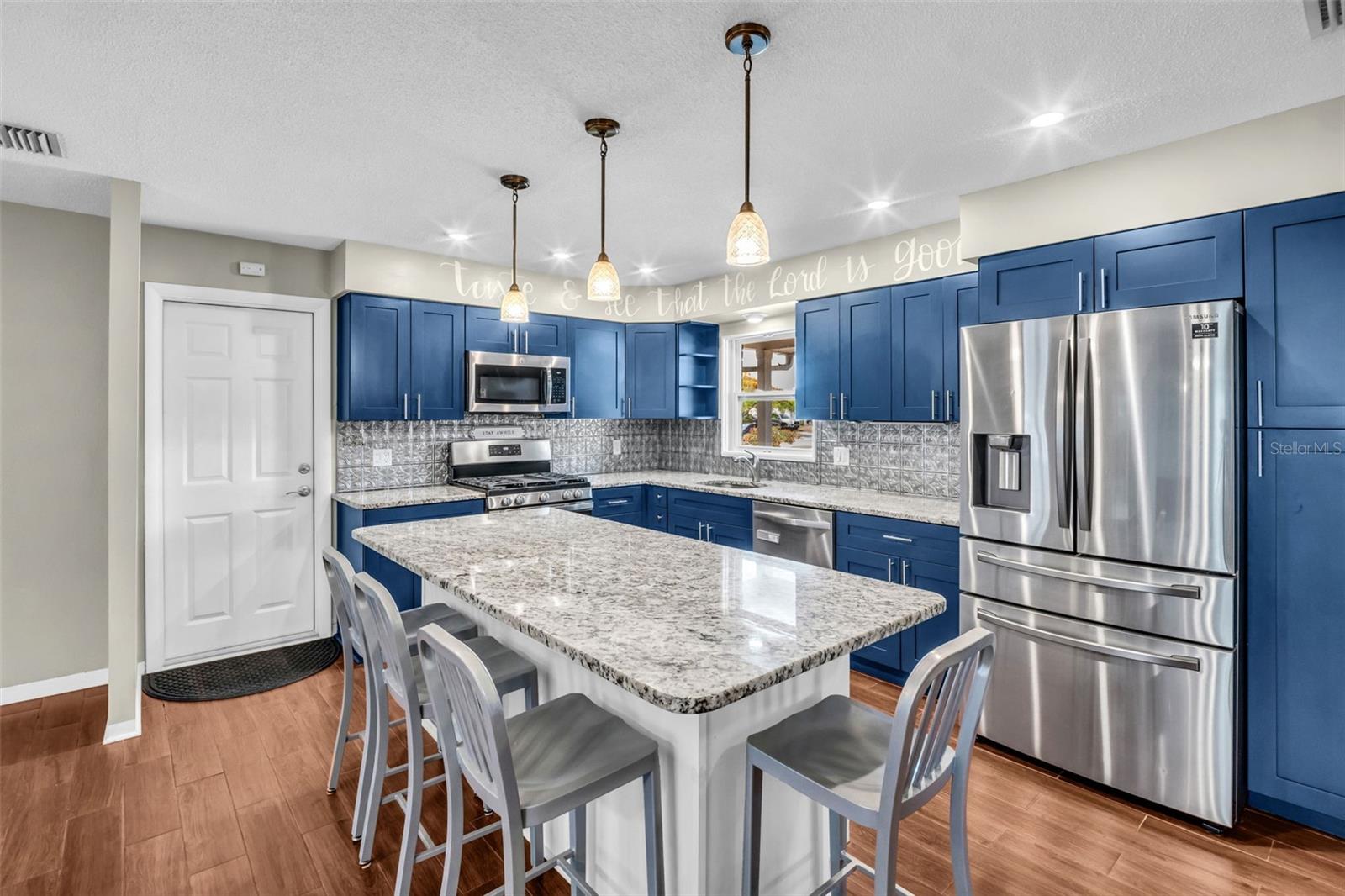 5676 WILLIAMS BLVD, SEMINOLE, FL — photo 14