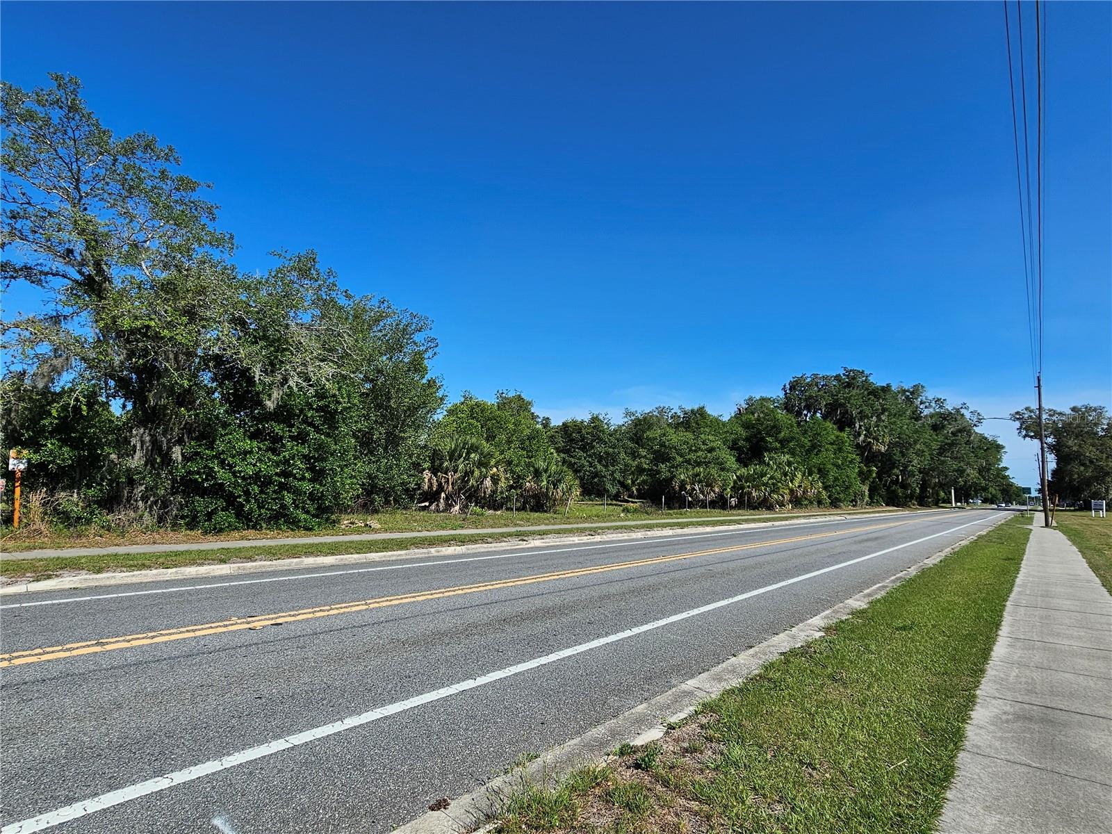 123 W 2ND AVE, PIERSON, FL — photo 4