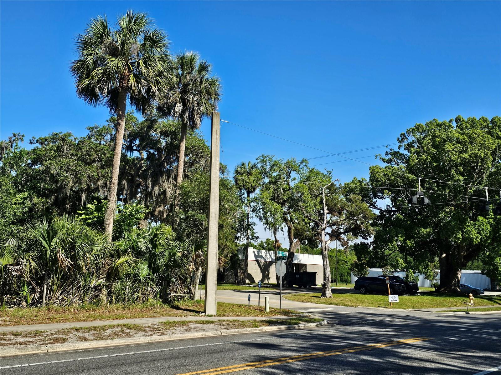 123 W 2ND AVE, PIERSON, FL — photo 9