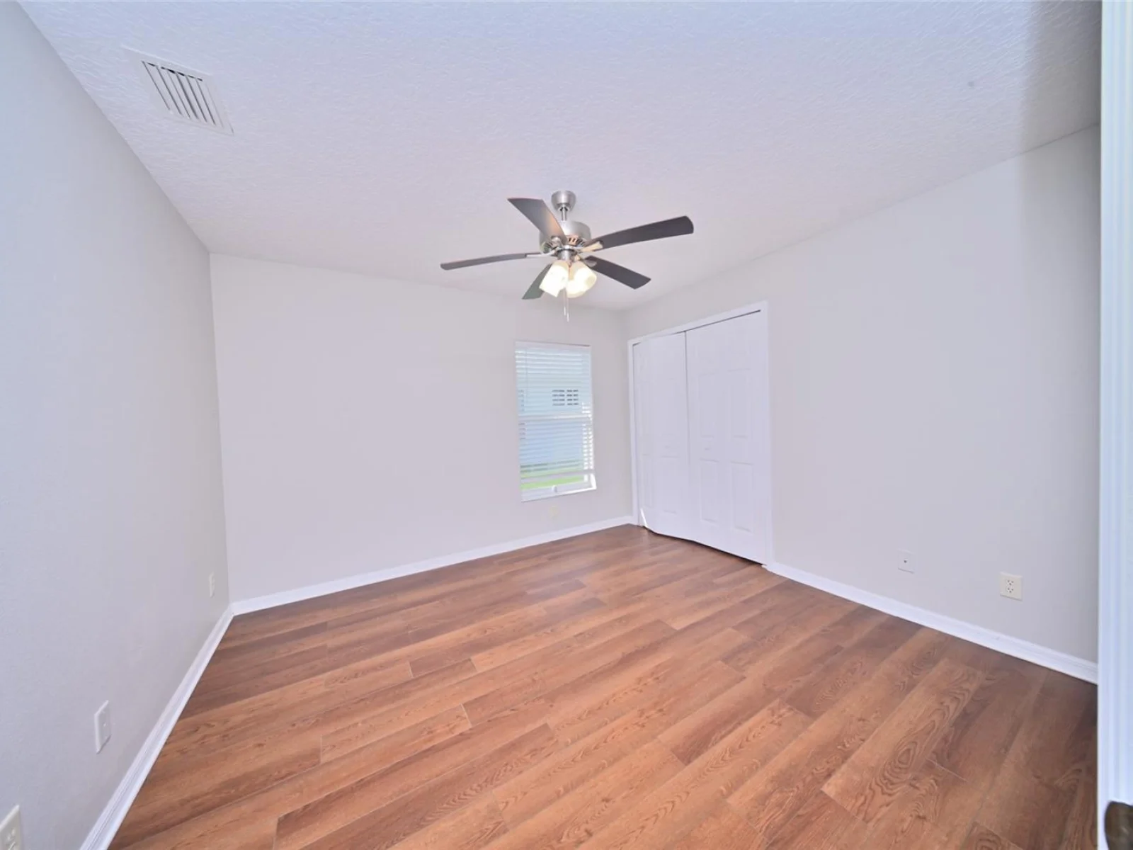 27326 ORCHID GLADE ST, LEESBURG, FL — photo 16