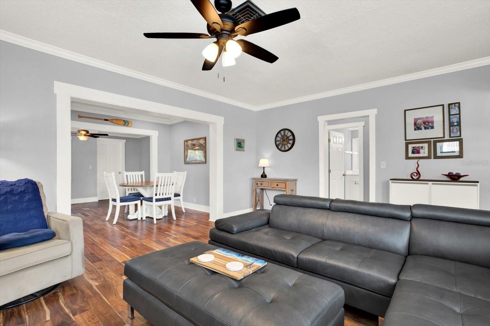 15656 1ST ST E, REDINGTON BEACH, FL — photo 5
