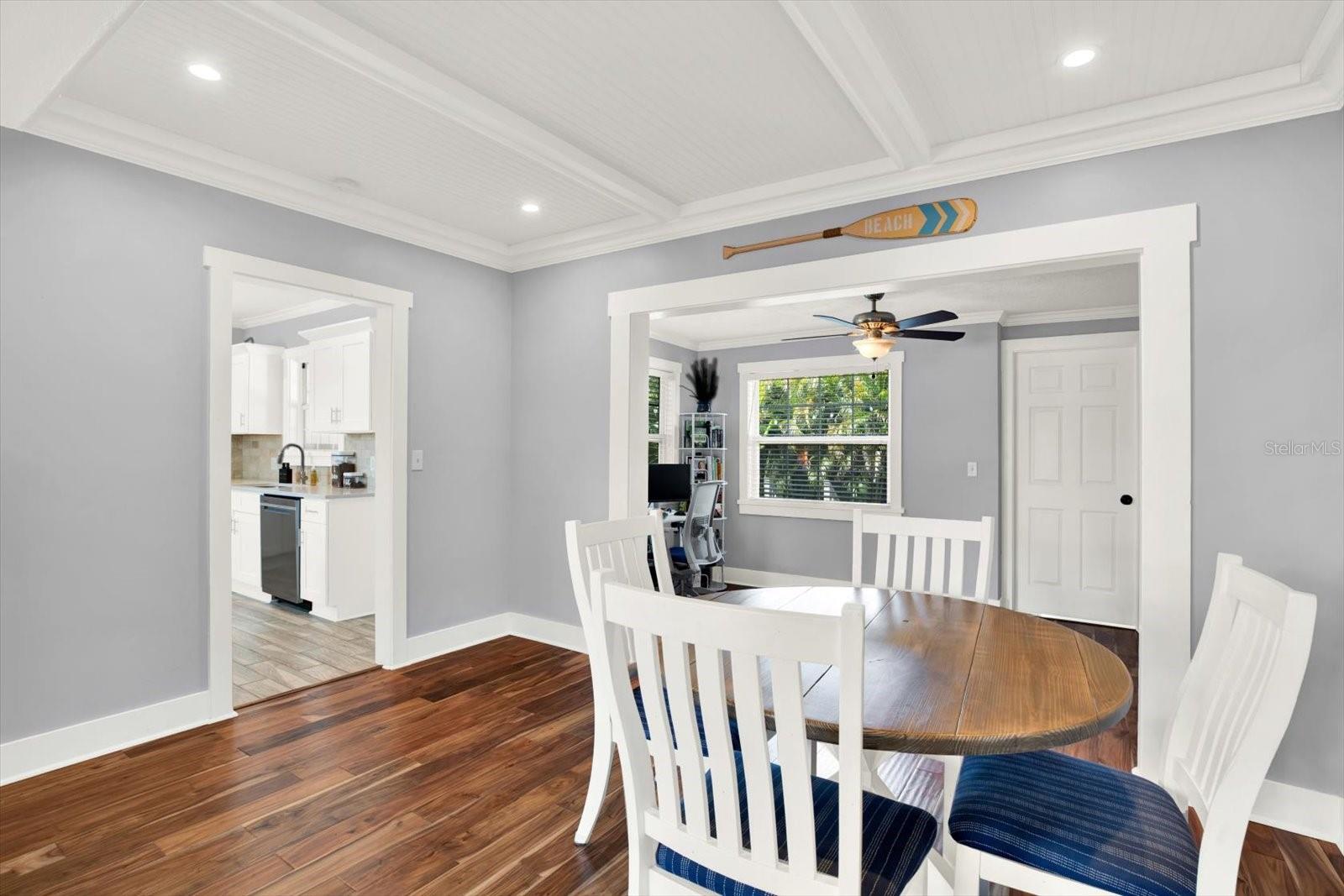 15656 1ST ST E, REDINGTON BEACH, FL — photo 9