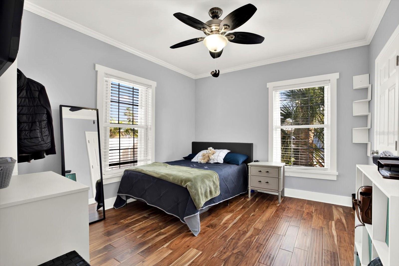 15656 1ST ST E, REDINGTON BEACH, FL — photo 17
