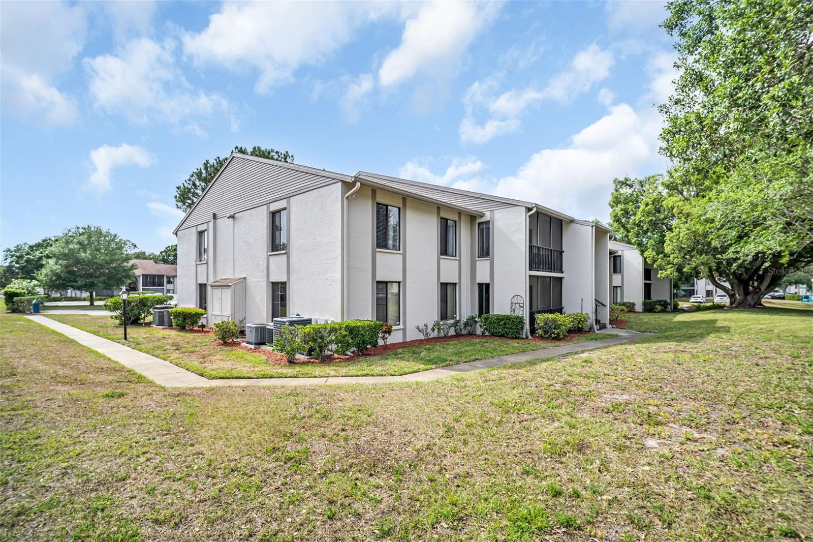 2642 PINE RIDGE WAY S #G2, PALM HARBOR, FL — photo 2