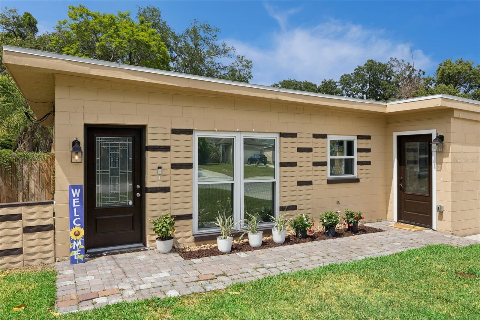 1909 WHITE AVE, ORLANDO, FL — photo 2