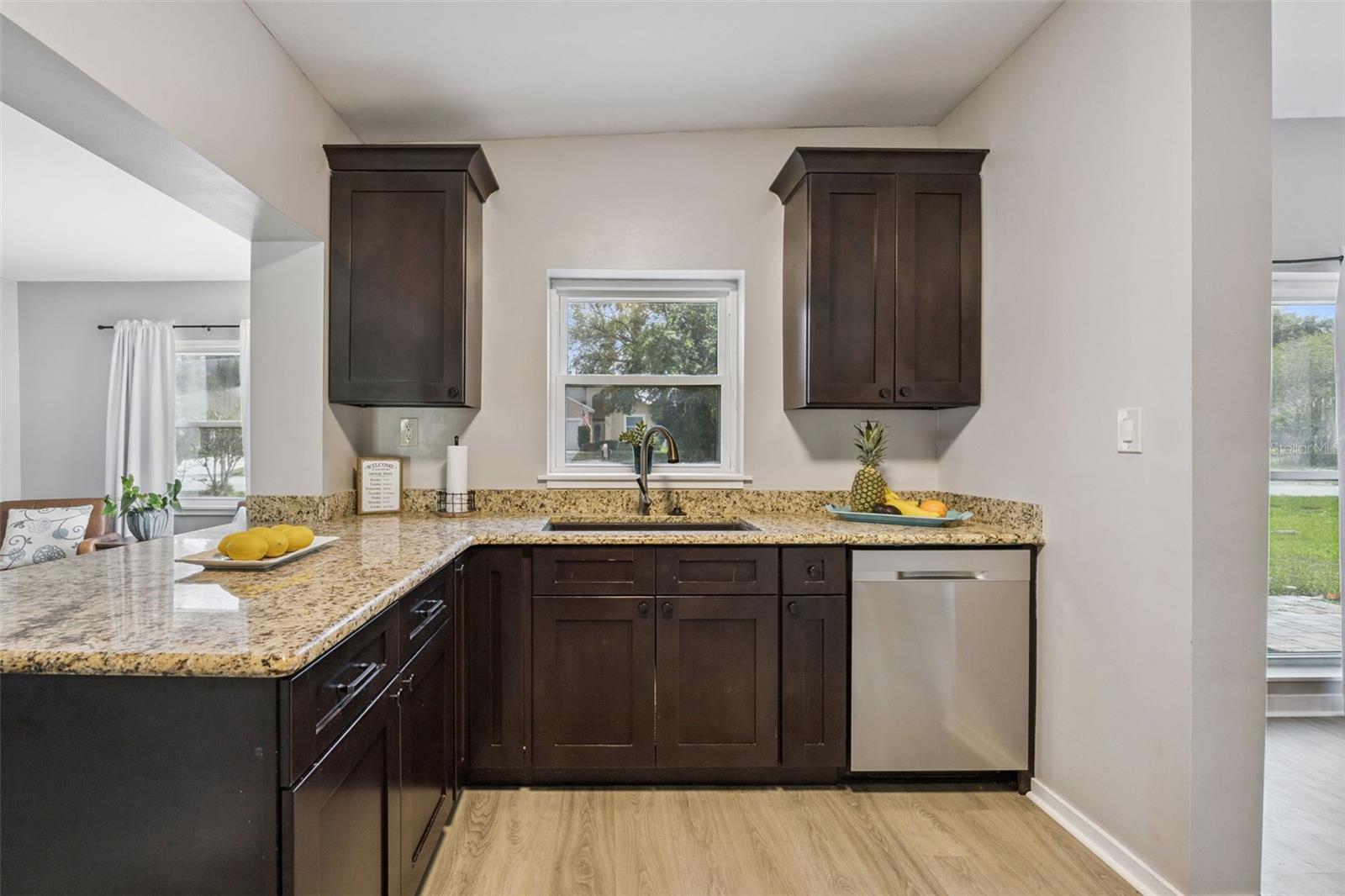 1909 WHITE AVE, ORLANDO, FL — photo 13