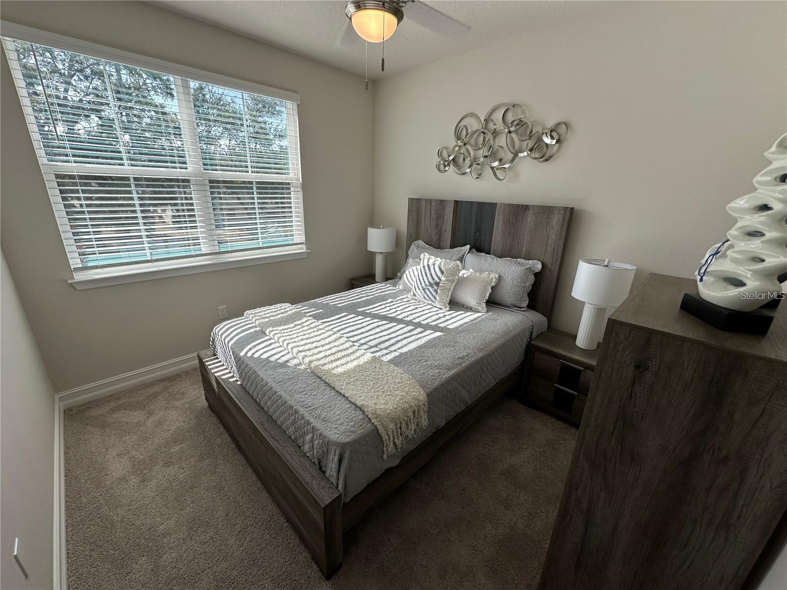 1111 E CAROLINE ST, TAVARES, FL — photo 27