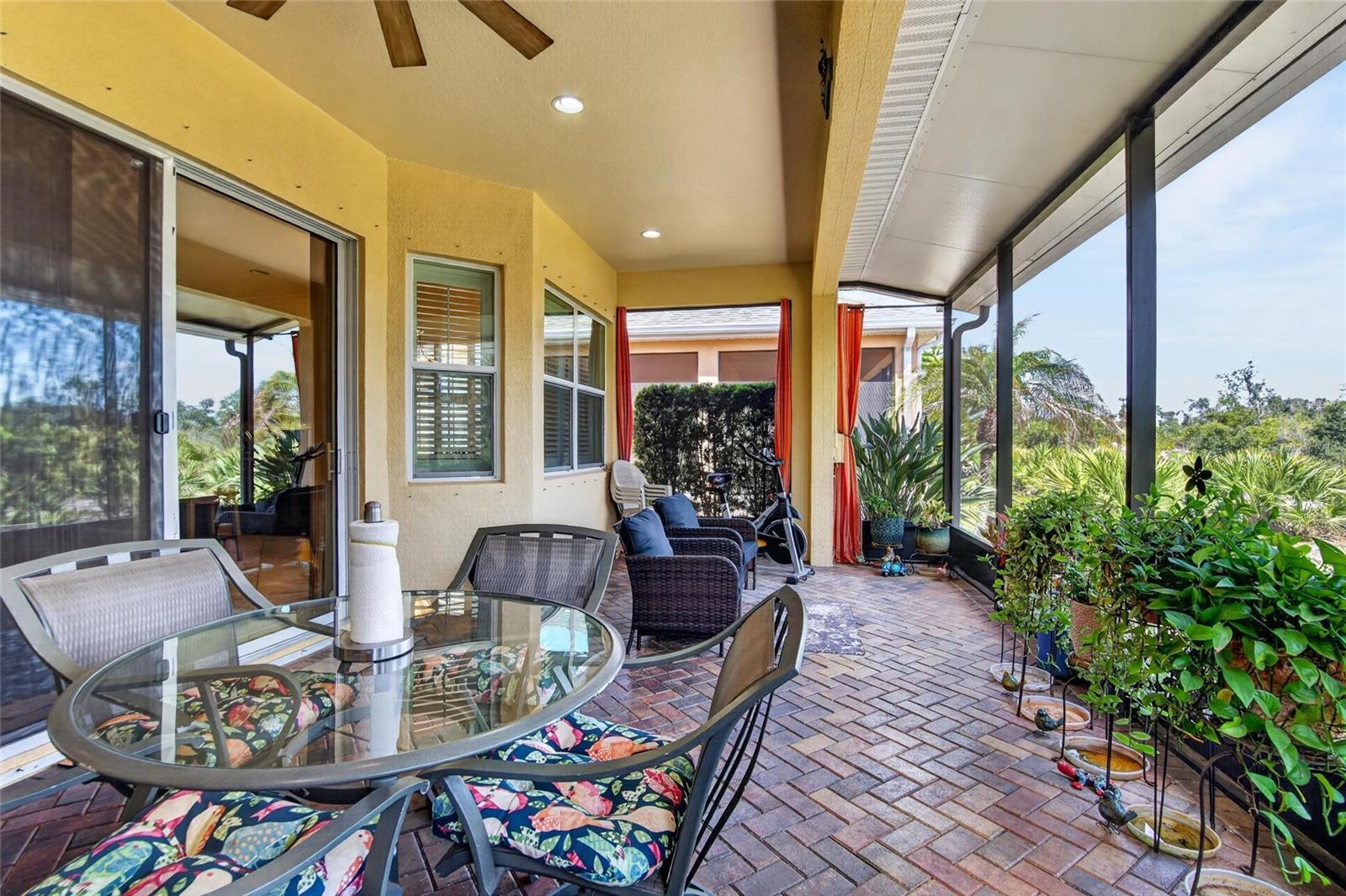 1525 EMERALD DUNES DR, SUN CITY CENTER, FL — photo 40