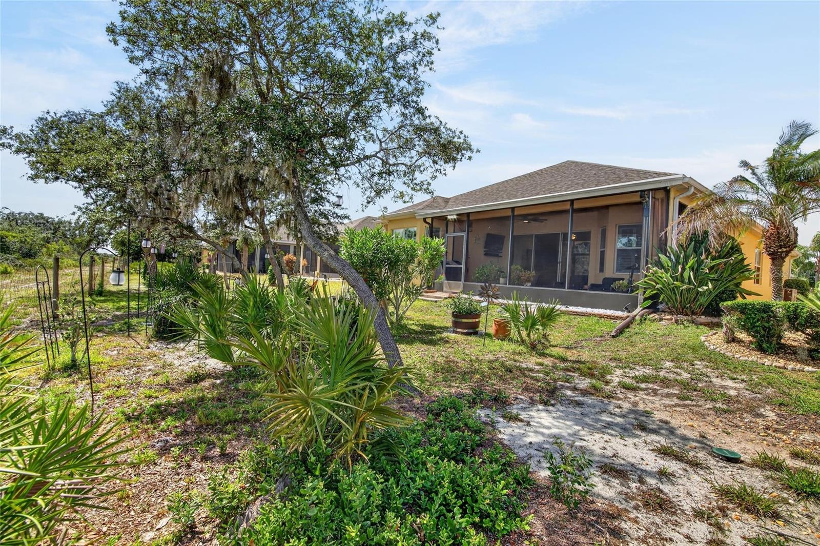 1525 EMERALD DUNES DR, SUN CITY CENTER, FL — photo 48
