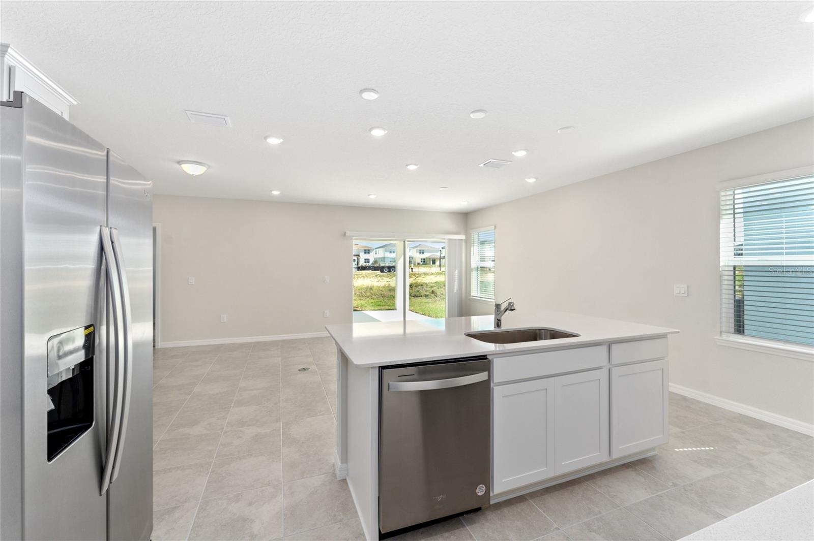 3633 CAMBRIDGE BROOK DR, DAVENPORT, FL — photo 6