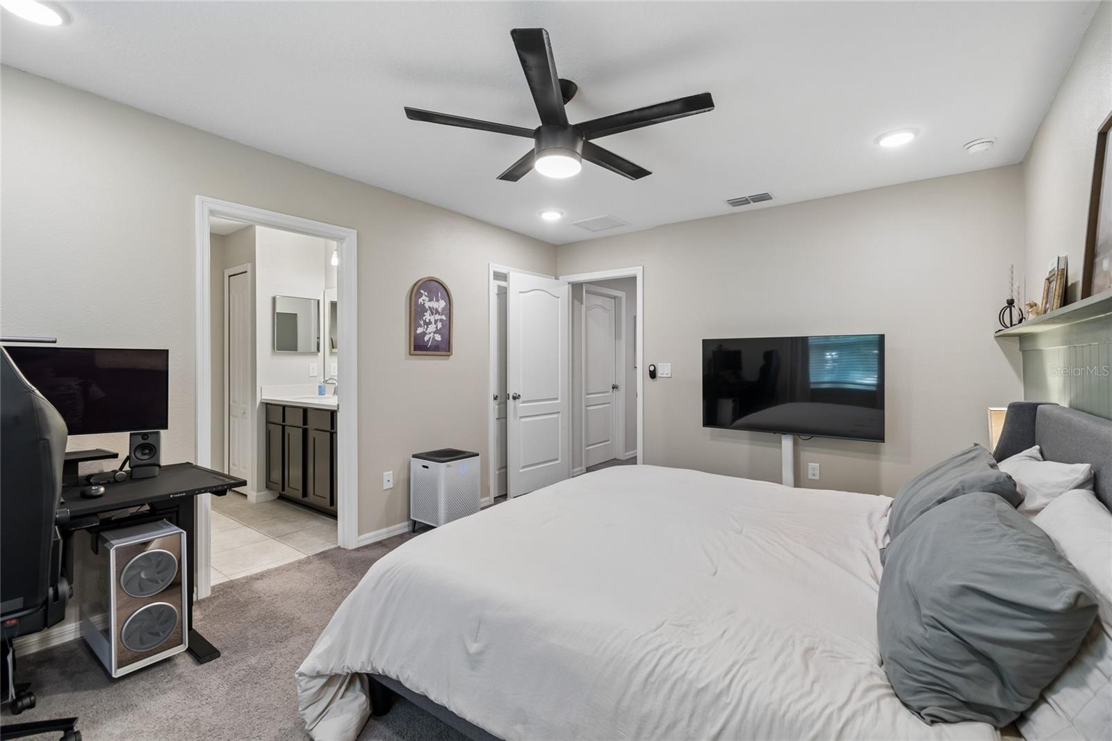 4733 DEER TRACK ST, TAMPA, FL — photo 13