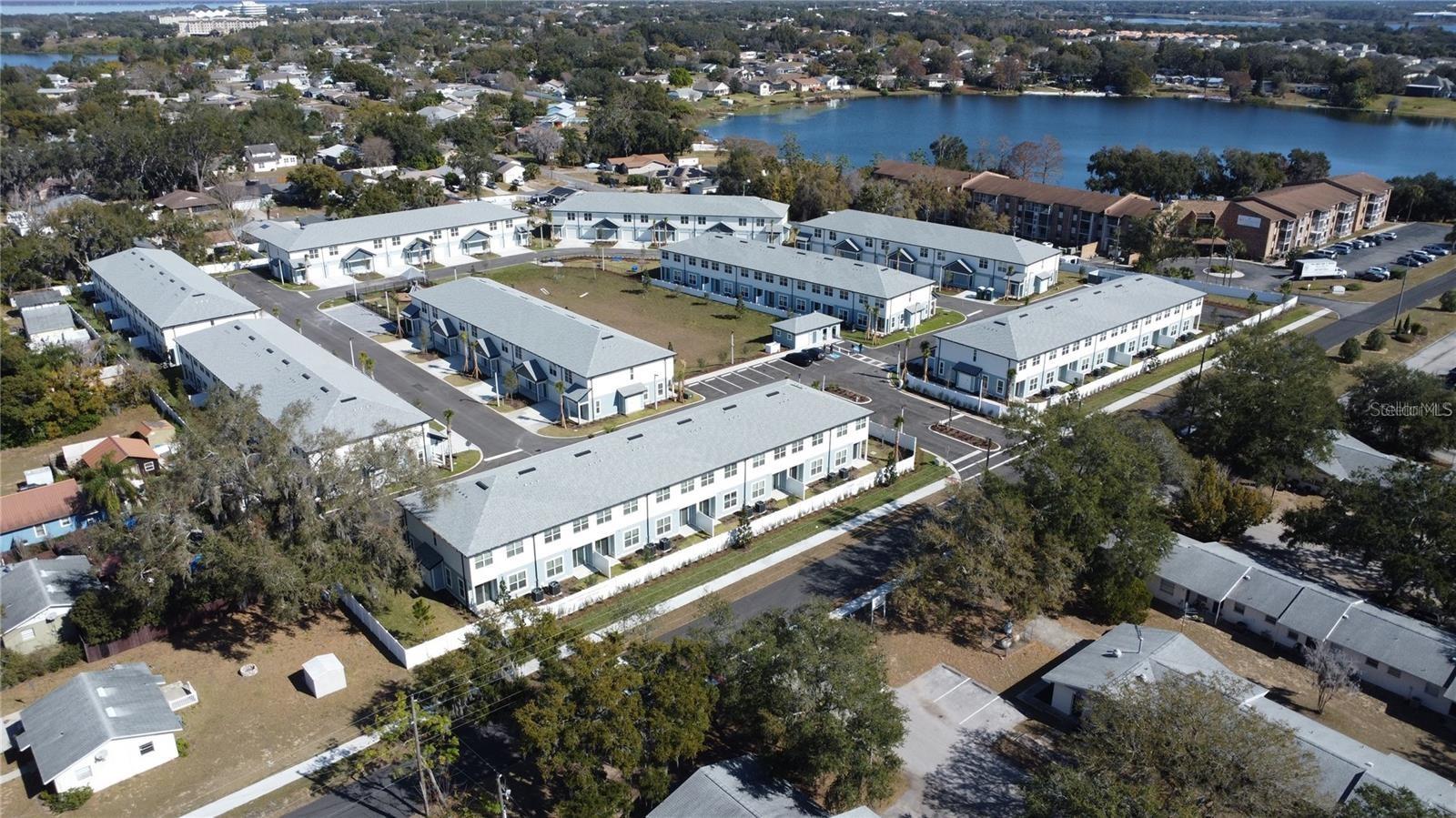 1019 E CAROLINE ST, TAVARES, FL — photo 7