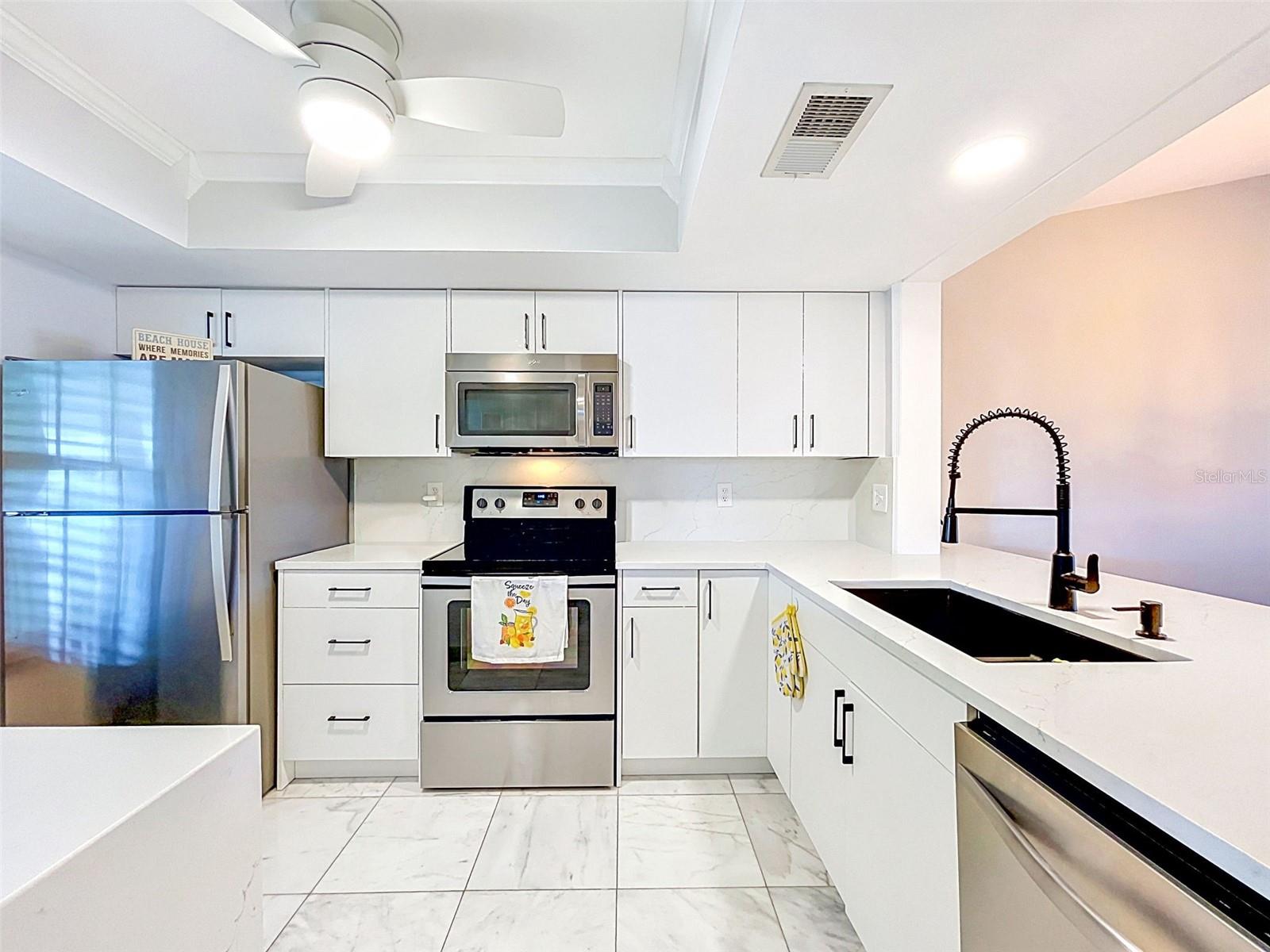 460 S PAULA DR #107, DUNEDIN, FL — photo 9