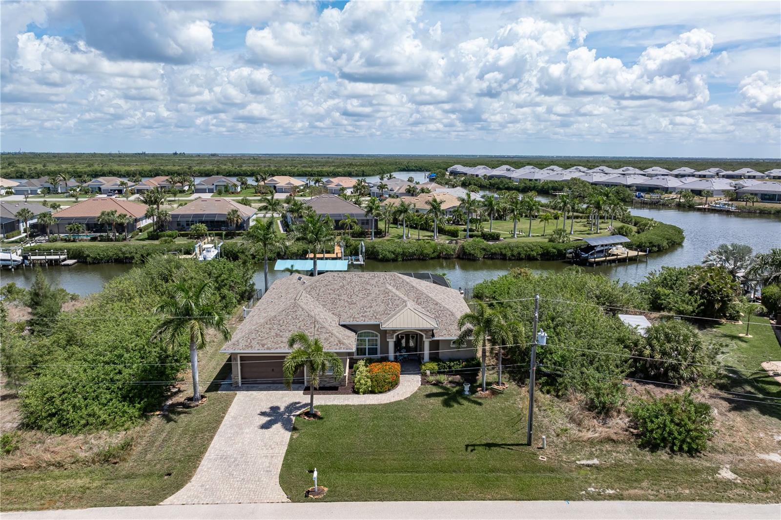 15156 LEIPZIG CIR, PORT CHARLOTTE, FL — photo 16