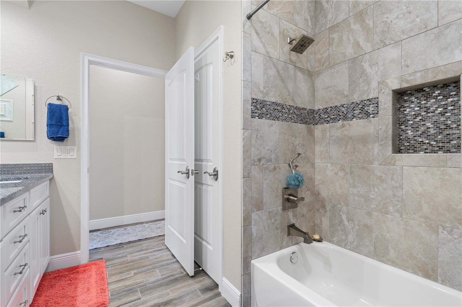 15156 LEIPZIG CIR, PORT CHARLOTTE, FL — photo 47