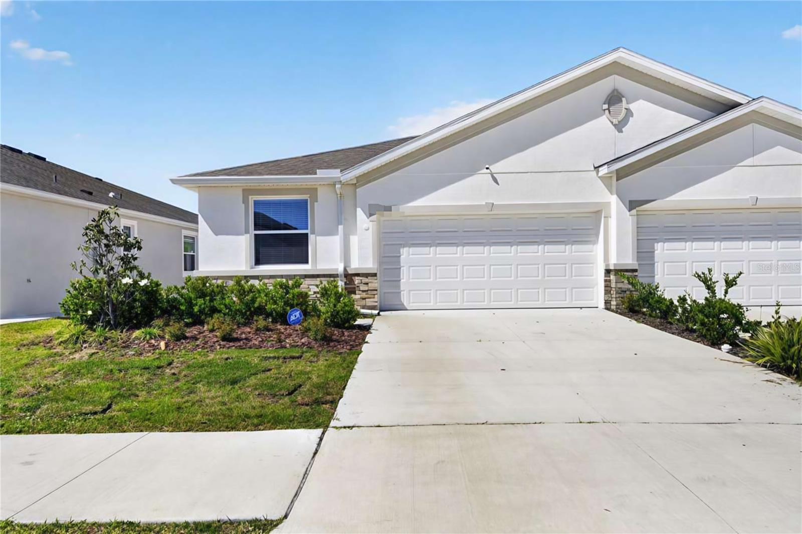 2477 BENDING BONSAI DR, WESLEY CHAPEL, FL