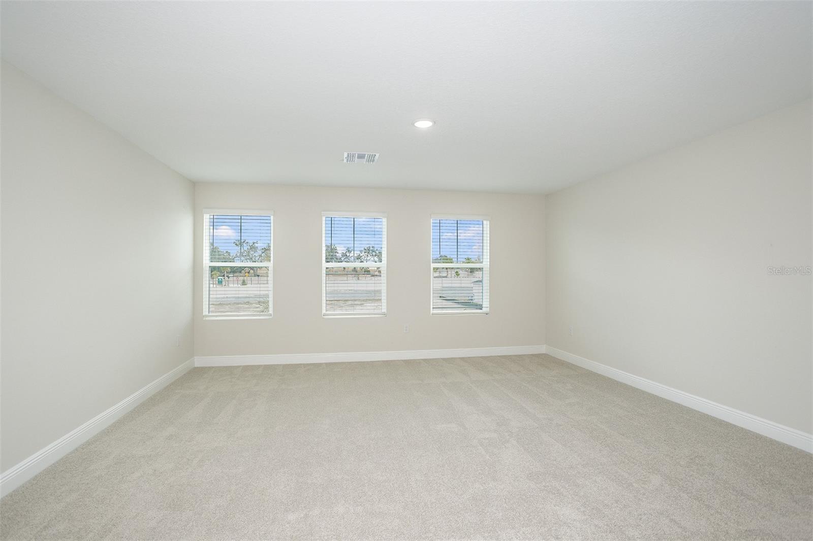 33577 TWILIGHT SEA PL, DADE CITY, FL — photo 4