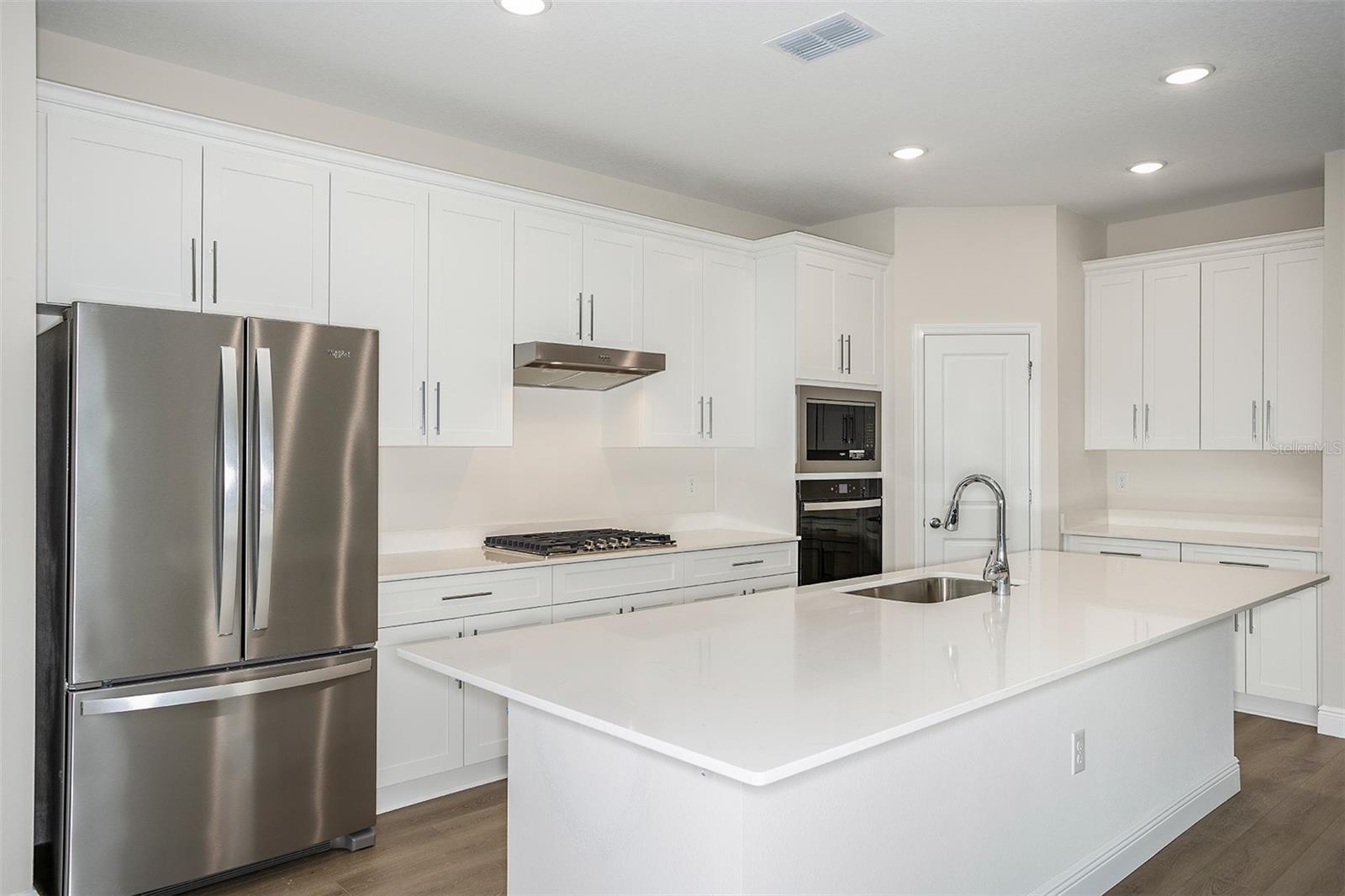 33577 TWILIGHT SEA PL, DADE CITY, FL — photo 12