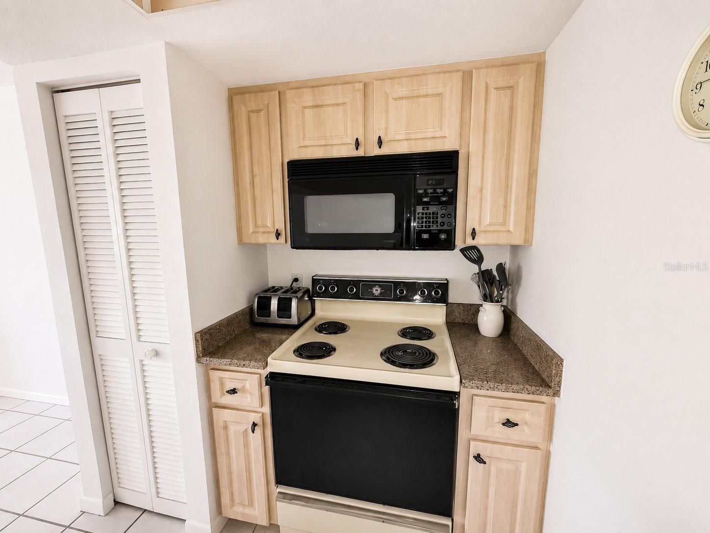 3256 WHITE IBIS CT #25, PUNTA GORDA, FL — photo 11