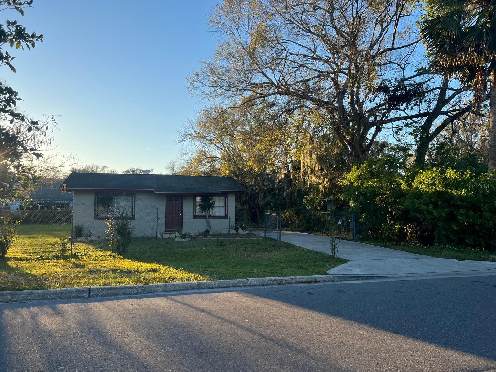 1112/1114 S BAY AVE, SANFORD, FL — photo 16