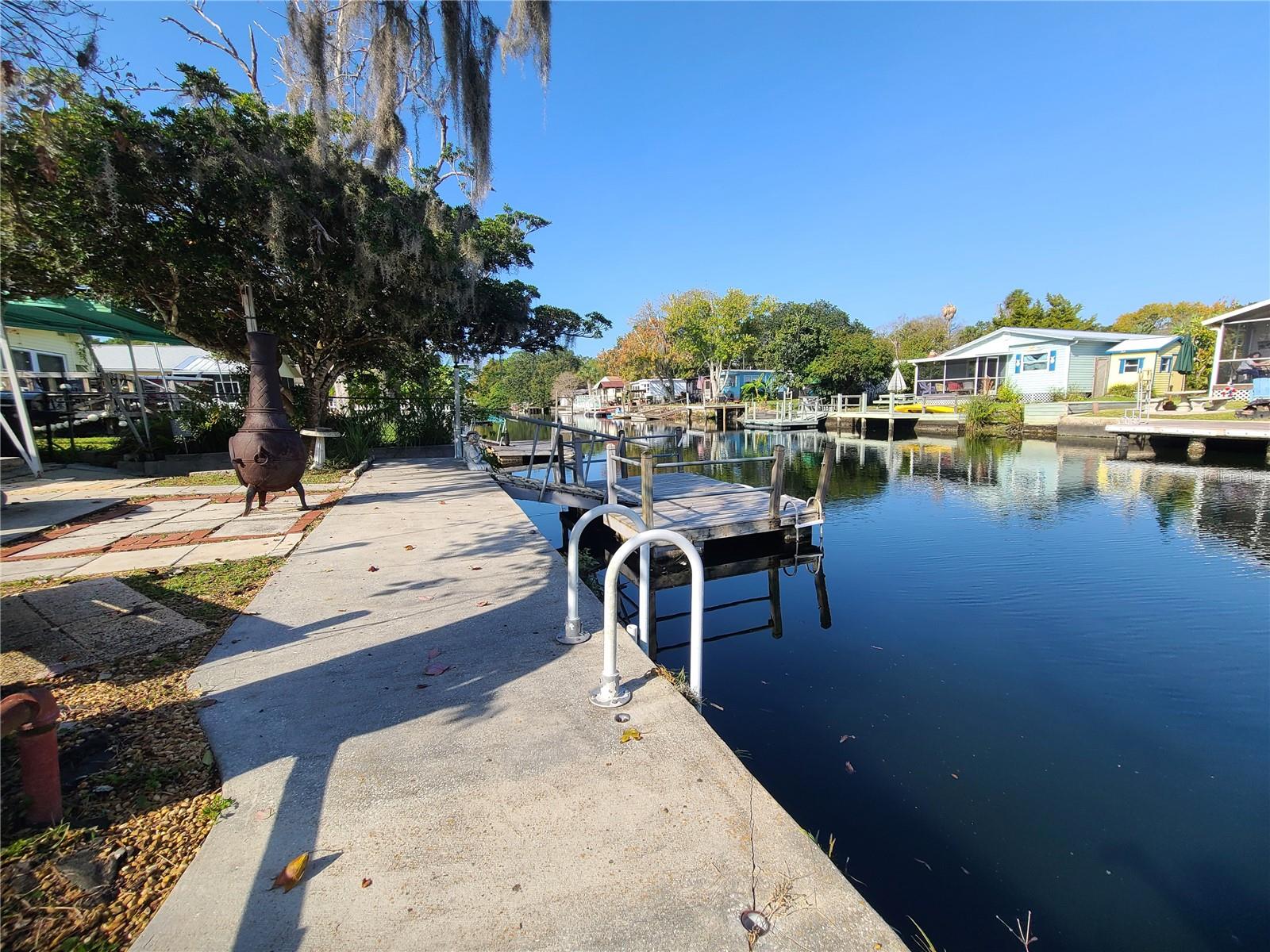 5418 CIRCLE DR, WEEKI WACHEE, FL — photo 18