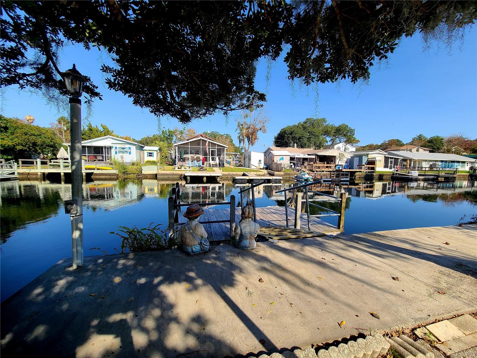 5418 CIRCLE DR, WEEKI WACHEE, FL — photo 19