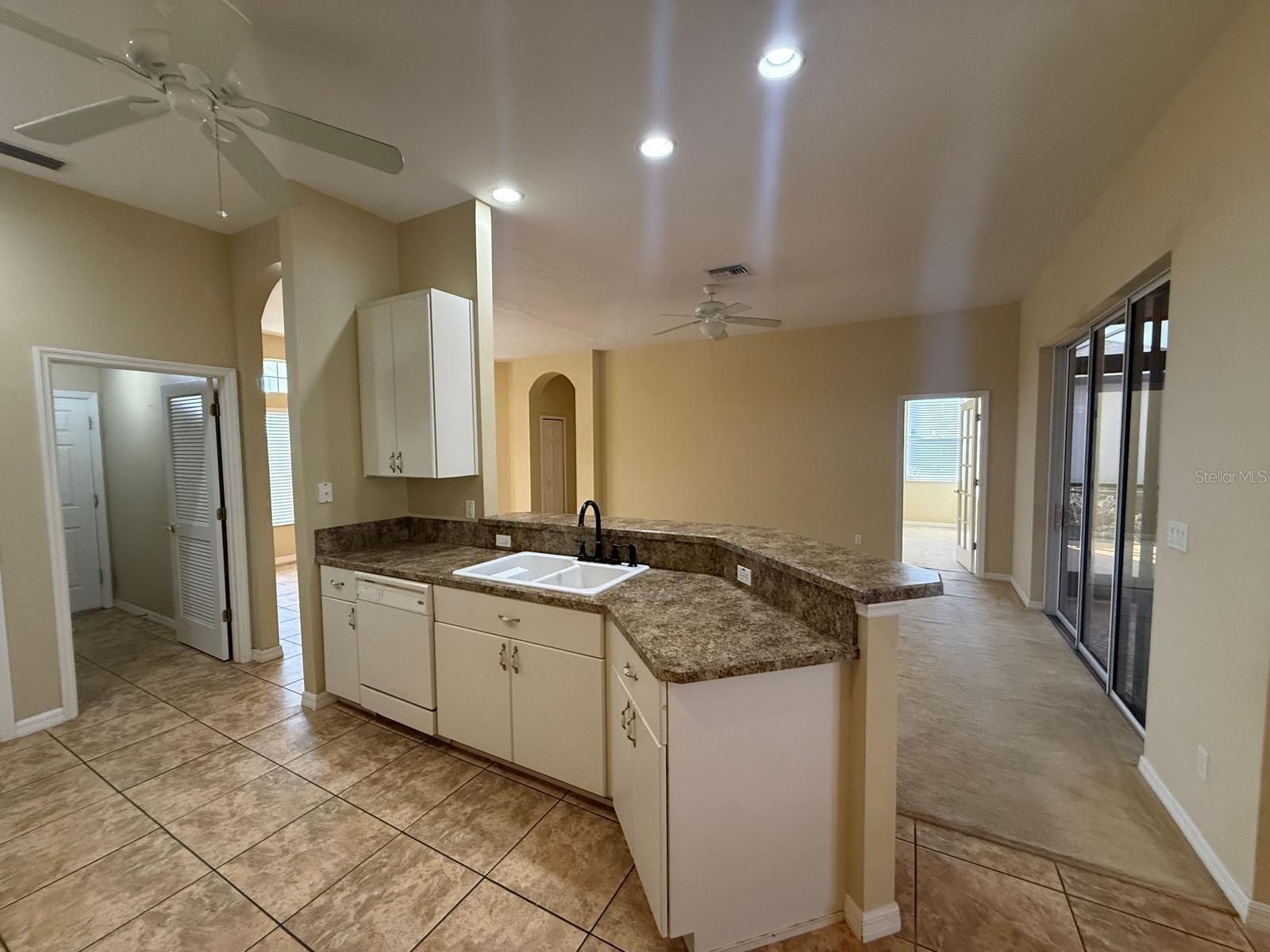 5111 IRONSIDES CT, TAVARES, FL — photo 5