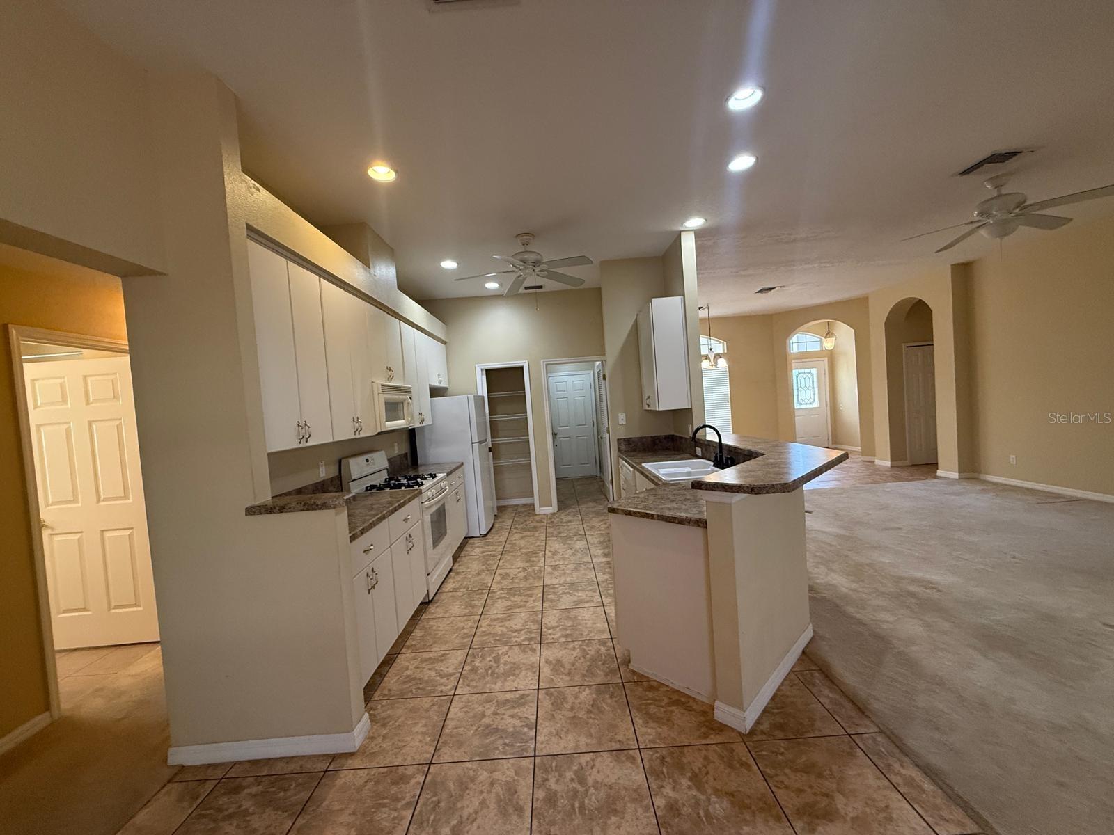 5111 IRONSIDES CT, TAVARES, FL — photo 7
