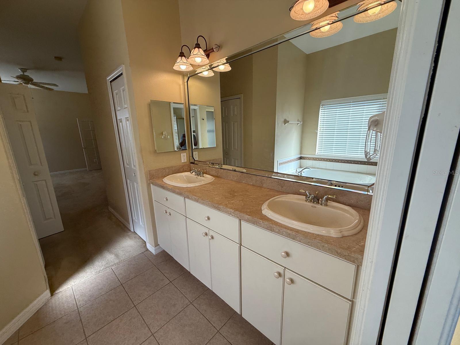 5111 IRONSIDES CT, TAVARES, FL — photo 55