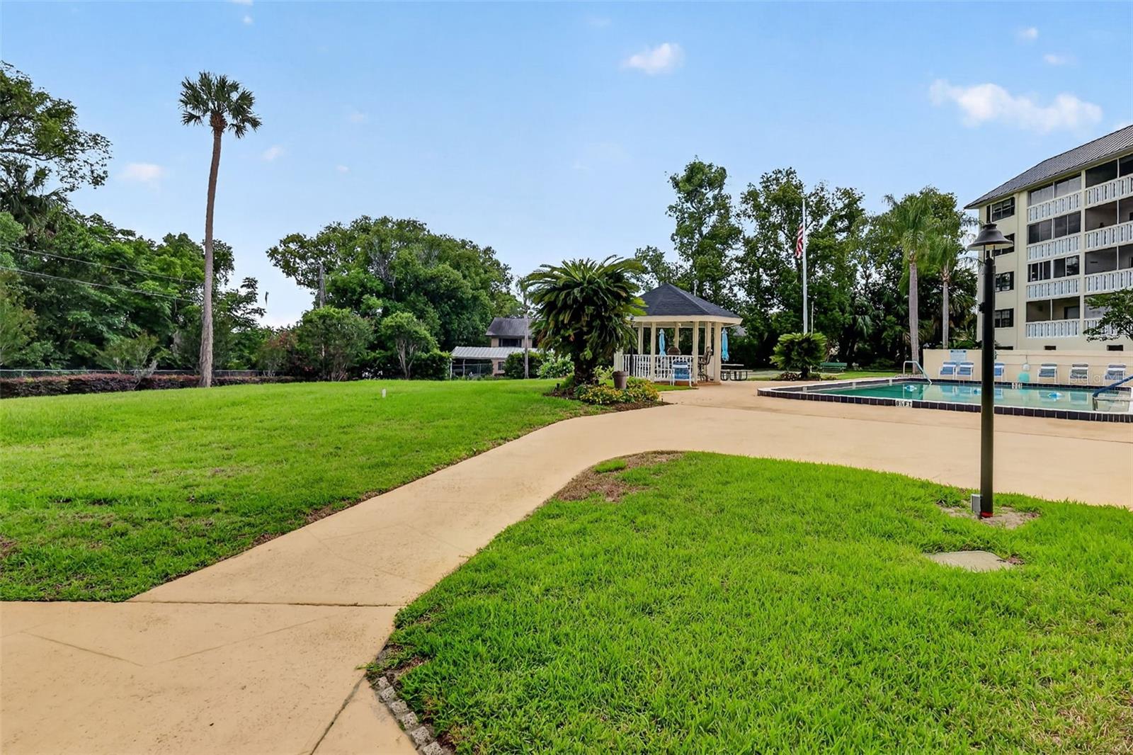 101 N GRANDVIEW ST #1, MOUNT DORA, FL — photo 69
