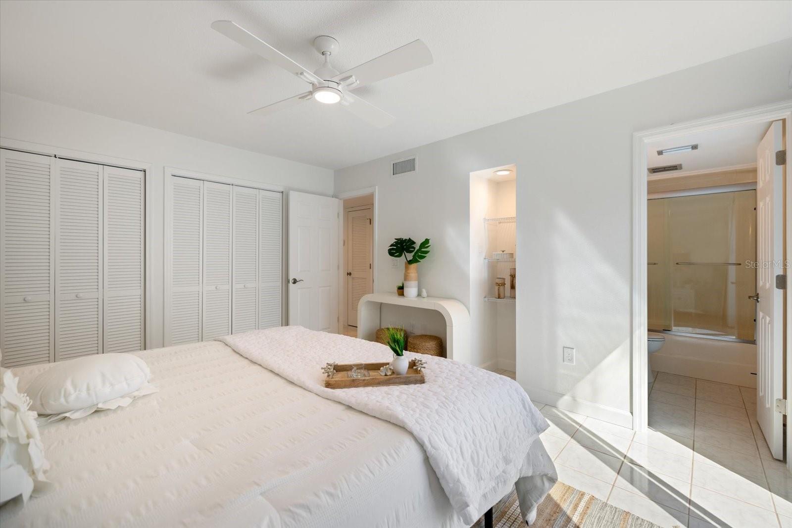 1585 TARPON CENTER DR #20, VENICE, FL — photo 27