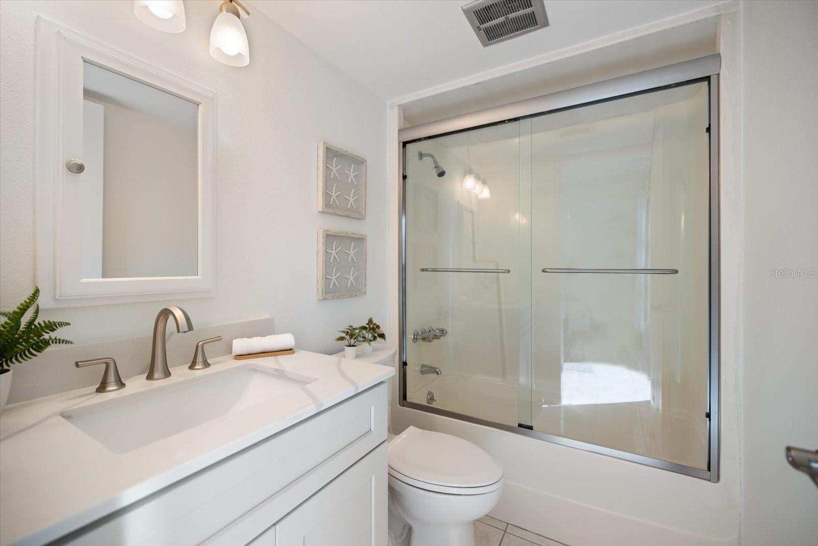1585 TARPON CENTER DR #20, VENICE, FL — photo 28