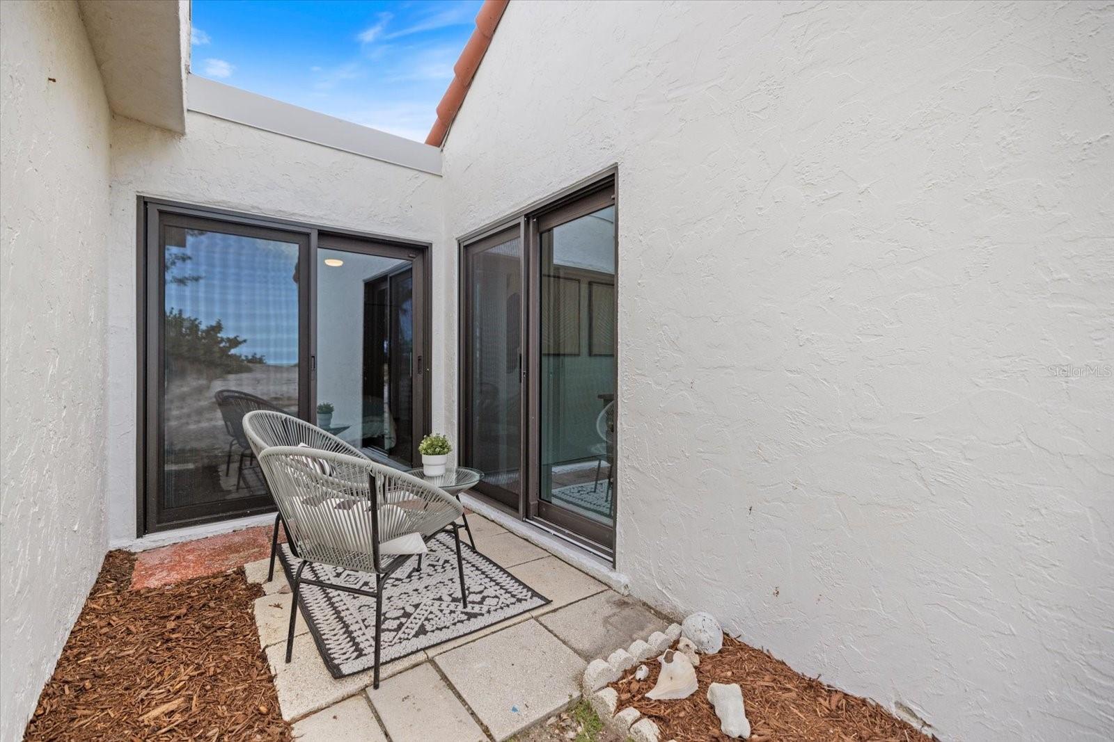 1585 TARPON CENTER DR #20, VENICE, FL — photo 35