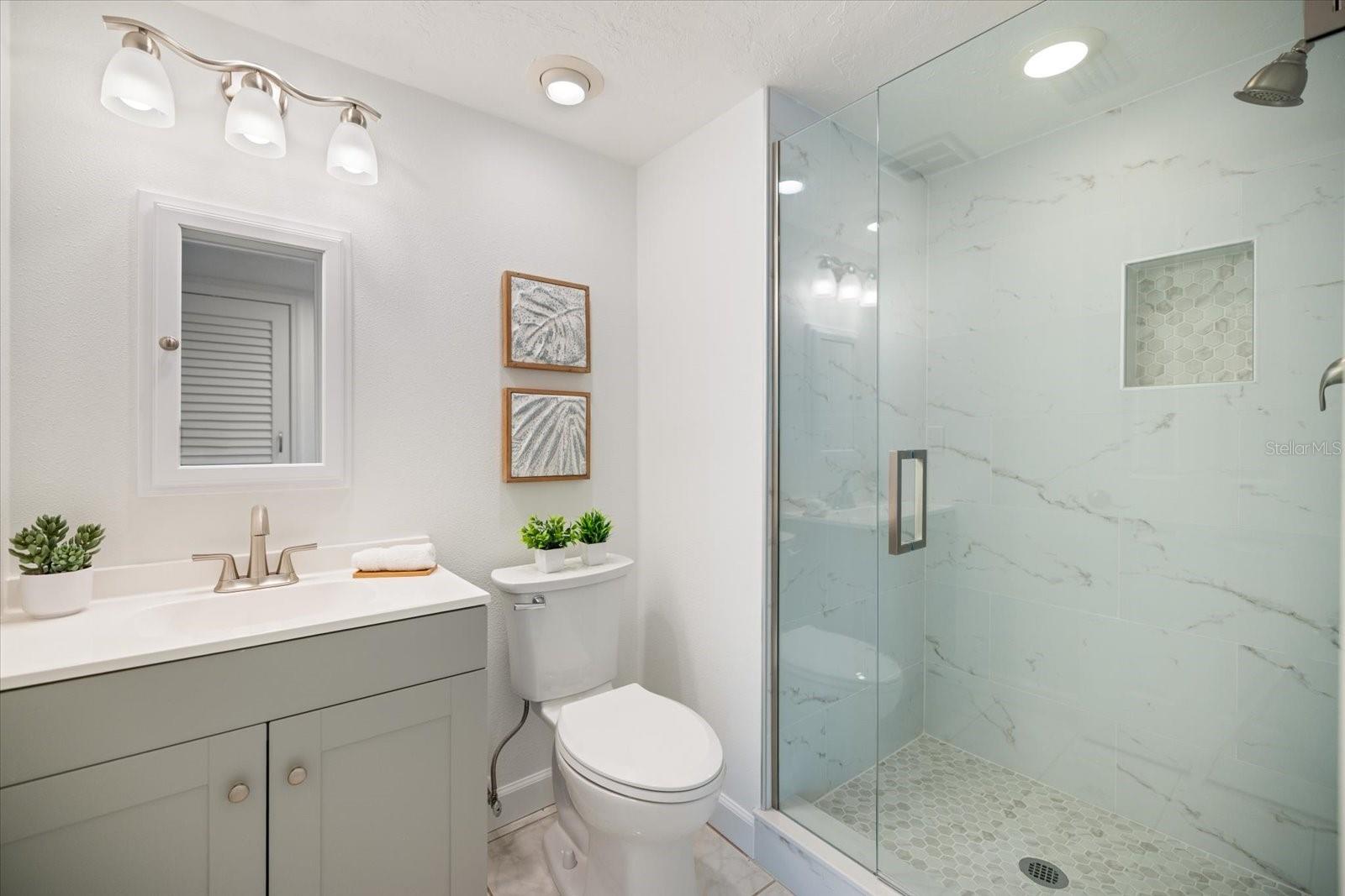1585 TARPON CENTER DR #20, VENICE, FL — photo 39