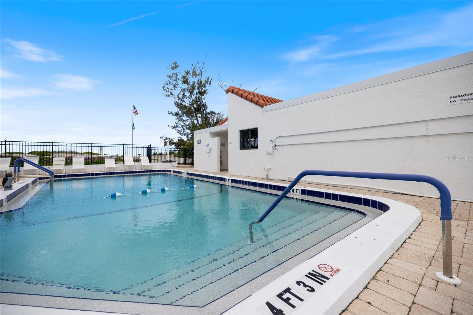 1585 TARPON CENTER DR #20, VENICE, FL — photo 44