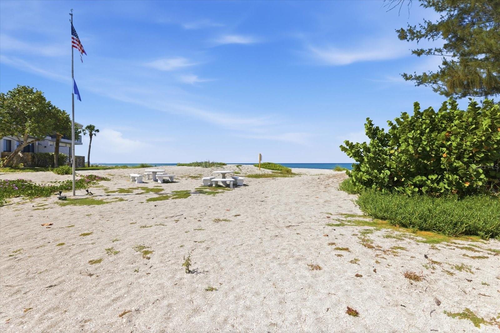 1585 TARPON CENTER DR #20, VENICE, FL — photo 50