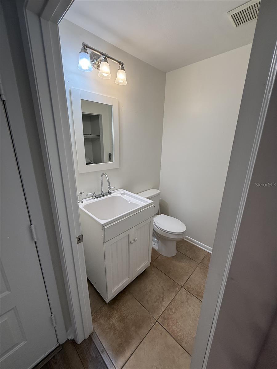 819 OAK PARK PL, BRANDON, FL — photo 7